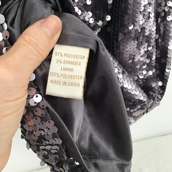Aidan Maddox Woman’s Cold Shoulder Sequined Shift Dress Gunmetal Size 4 - Picture 9 of 10